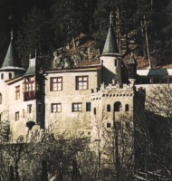Fernstein Burg